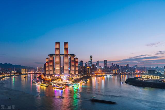 江城是哪个城市，江城是哪个城市的雅号（重庆、武汉和南京都在长江边）