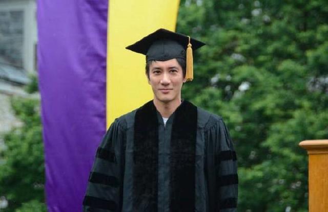 娱乐圈到底有多乱，一言以蔽之（已有11位明星走下神坛）