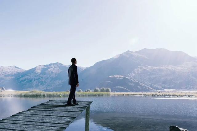 莫言的作品有什么，莫言作品（就读读莫言的《生死疲劳》）