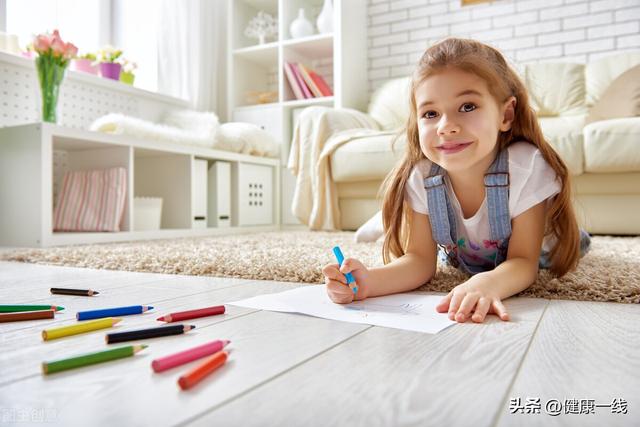 中学生13岁一周食谱安排表，13-18岁青少年营养食谱及做法（学龄儿童饮食指南）
