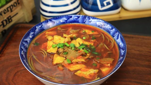 陝西羊肉泡饃怎麼做,陝西羊肉泡饃的吃法(臊子餄烙的做法)