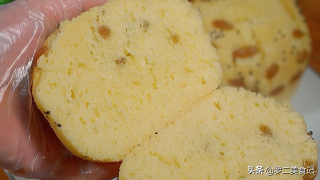 粉色蒸蛋糕的做法，粉色蛋糕怎么做（出锅松软又香甜）