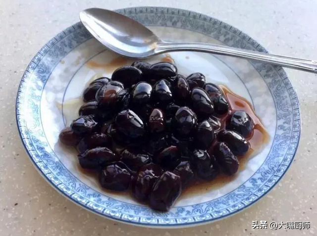 如何干炒黑豆，如何干炒黑豆更酥脆（不如黑豆一把”）