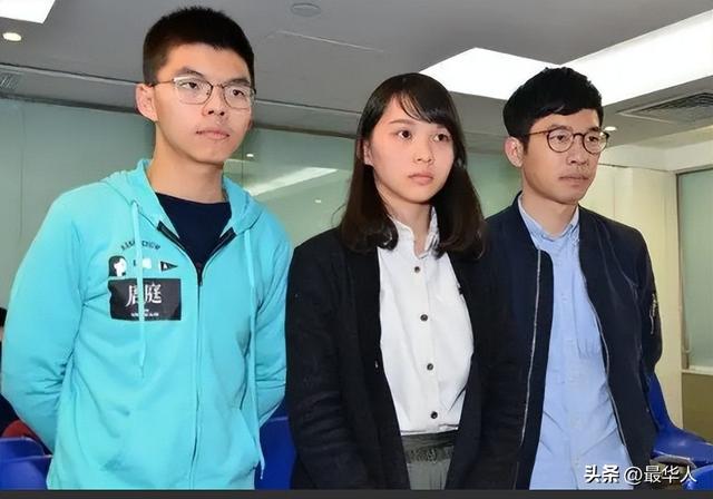 戴假发称呼法官为，港版法律（这群“洋法官”们才更应该上热搜）