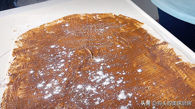 香酥芝麻烧饼的做法和配方，正宗油酥烧饼的做法和配方（分享自制麻酱烧饼）