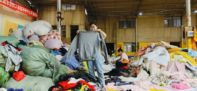 废品行业的十大赚钱方法，如何捡破烂挣钱挣的多（你手上这些值钱废品可别随便乱扔了）