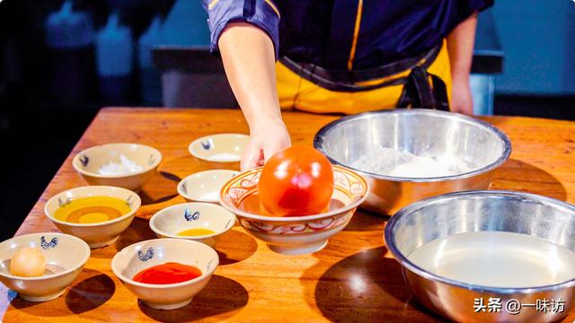 西红柿疙瘩汤懒人做法，开胃爽口疙瘩均匀Q弹