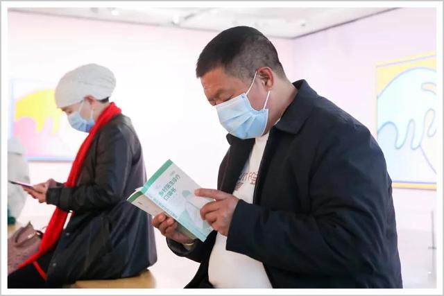 王津元年龄，王津元的老公是谁（他们应该被更多关怀）