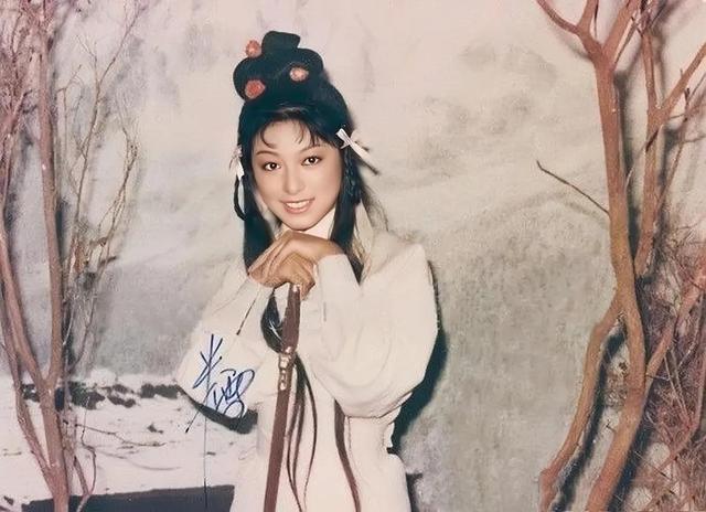 洪七公扮演者83版，83版射雕的龙套都成为了影帝影后
