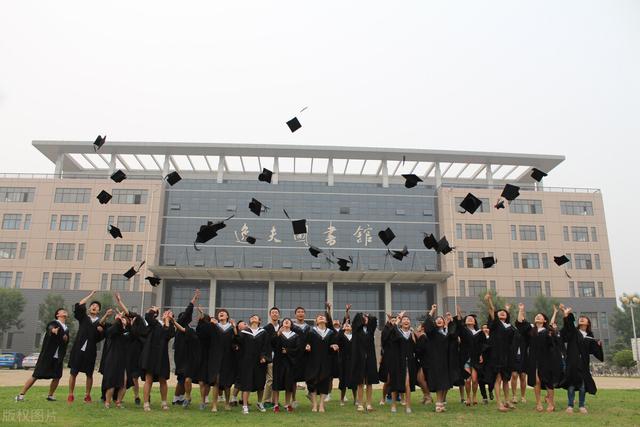 自考学位英语报名时间是什么时候，自考学位英语报名时间是什么时候的（2022年上半年成人本科学士学位英语考试报名考试有关事项的通知）