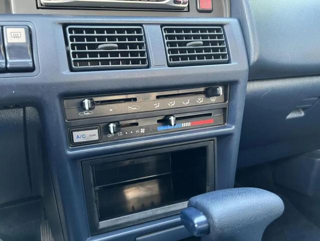 花冠和卡罗拉的区别，花冠和卡罗拉的区别卡罗拉的耗油量（1987年产美规丰田花冠分享）