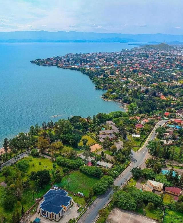 卢旺达是哪个国家的，卢旺达是哪个国家的人口多少（非洲小国“卢旺达”的现状）