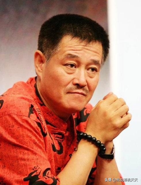 赵本山妻子葛淑珍，什么是鞭策（赵本山对前妻的影响有多深）