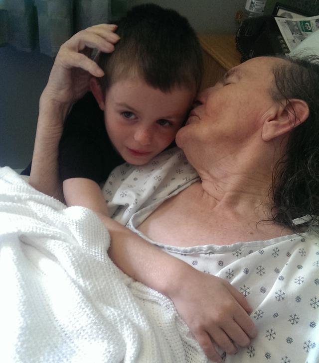 40张催人泪下的图片，父爱感人图片（15张证明“生活比电影更加感人”的照片）