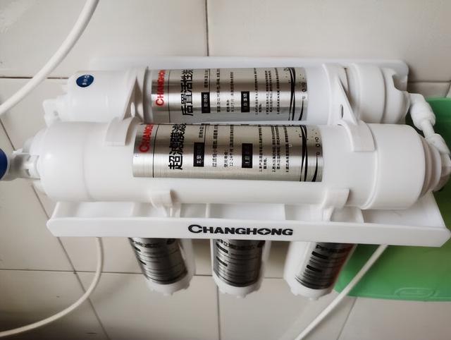 台式直饮机净水机哪个好，净水直饮机好不好（直饮净水器排名前十名）