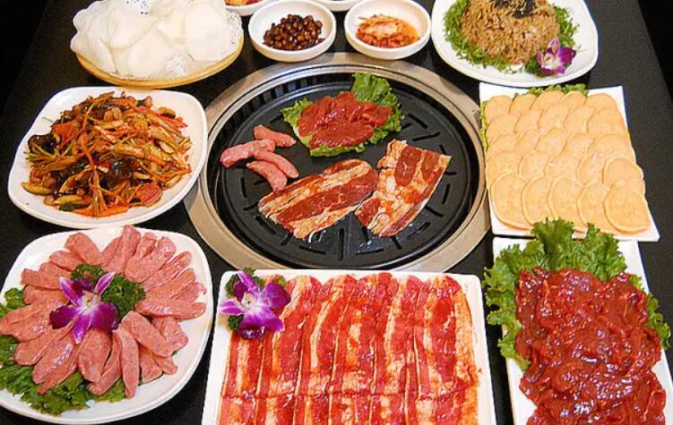 免费营销案例（烤肉免费吃不要钱）