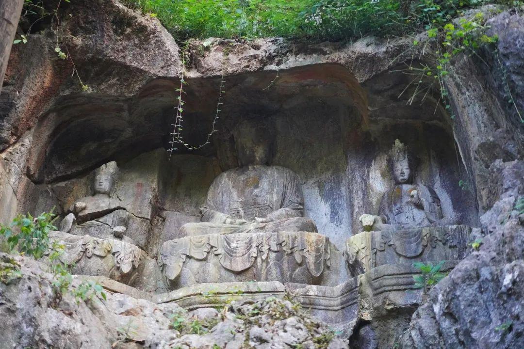 飞来峰石刻造像