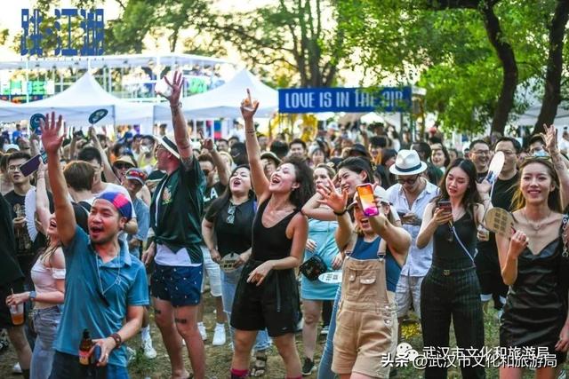 武汉东湖有哪些好玩的地方，武汉东湖玩的地方好玩（本周末，跳东湖）