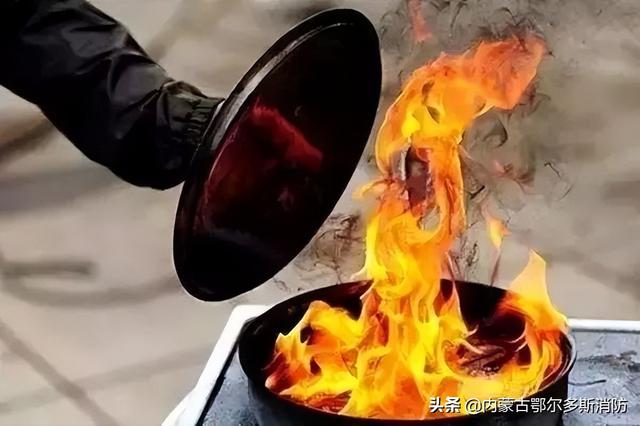 用灭火器进行灭火的最佳位置是，怎么使用灭火器（2022年5月10日快讯）