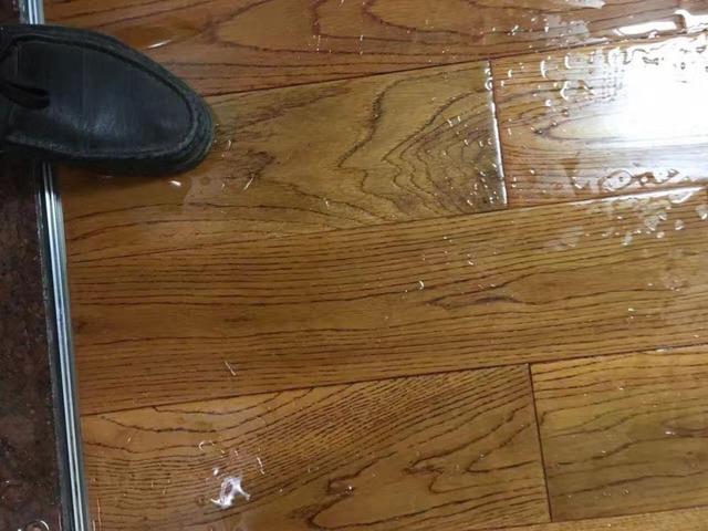 水龙头滴水怎么修就不滴水了,水龙头滴水怎么修(家里的水表到底走不走