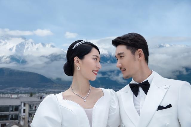 提拉米苏婚纱摄影，三亚哪家婚纱摄影口碑比较好（大理旅拍婚纱摄影工作室排名前十）