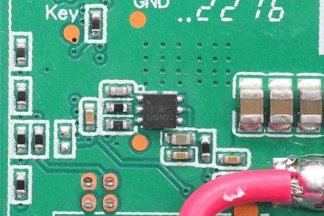 如何检测移动电源的容量，怎么测量移动电源电池容量（兼具小体积与10000mAh大容量）