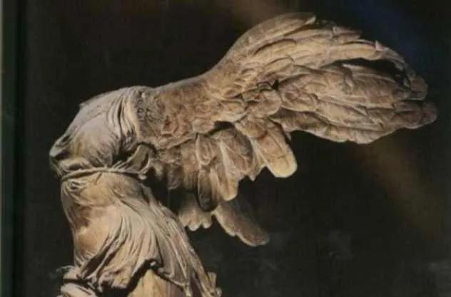 卢浮宫三宝之谜，卢浮宫三宝赏析之《胜利女神像》