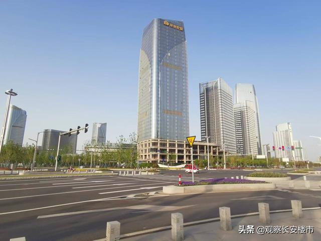 华润置地·未来城市内部，市价6折，几万西安人摇号抢购