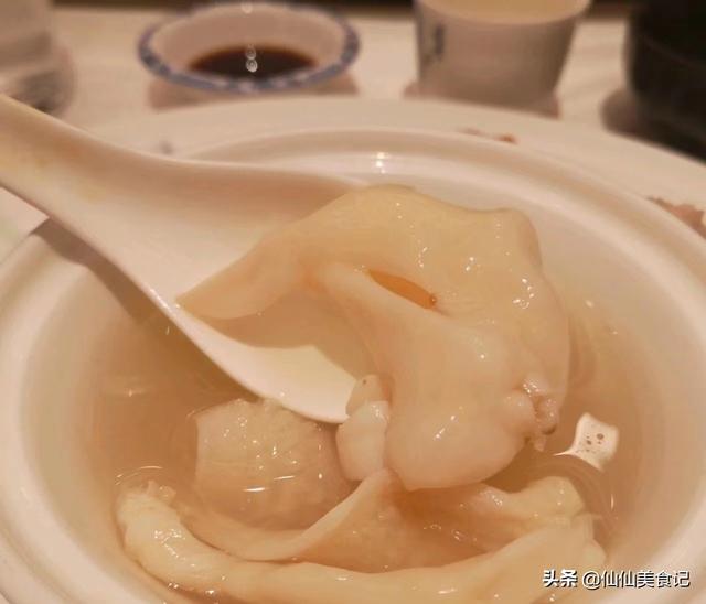 福建菜系的代表菜都包括哪些，福建菜系是什么菜系（福建最出名的“10大名菜”）