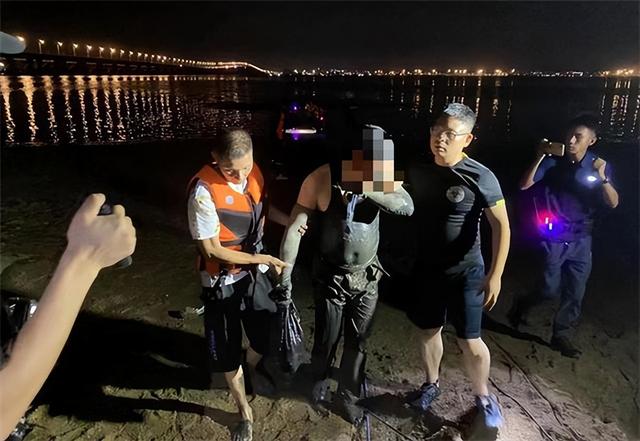 摩斯密码怎么敲，摩斯密码表怎么敲（男子被困礁石用摩斯密码求救）