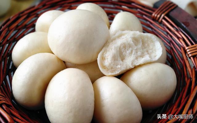 元宵节特色美食介绍，元宵节特色食物（8种传统食物别忘了吃）