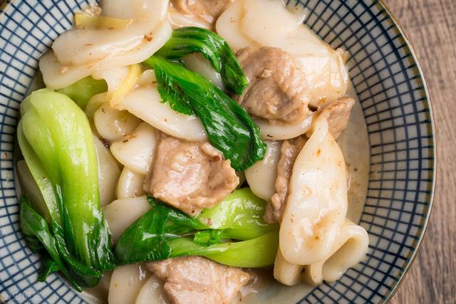 豆腐年糕的做法，豆腐炒年糕的做法（这五种做法好吃又简单）