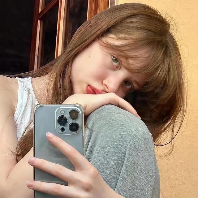 欧美真人魅力女头，微信头像，欧美真人魅力女头（欧美辣妹头像）