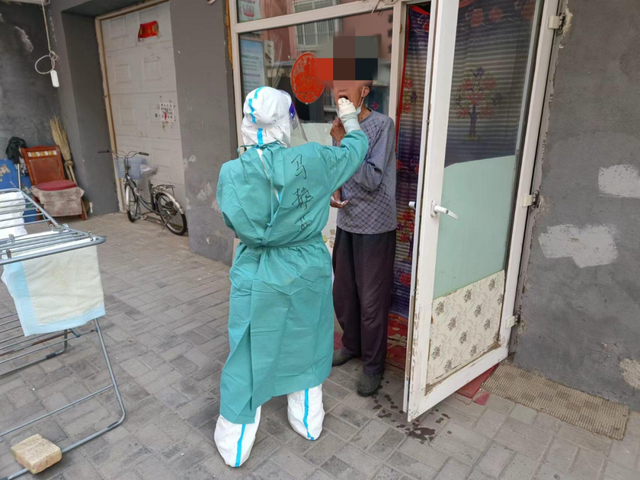 薛小冉的出生地，薛小苒的古代搭伙之旅（抗疫党旗分外红——锡盟中心医院奋战在抗疫一线的党员故事）