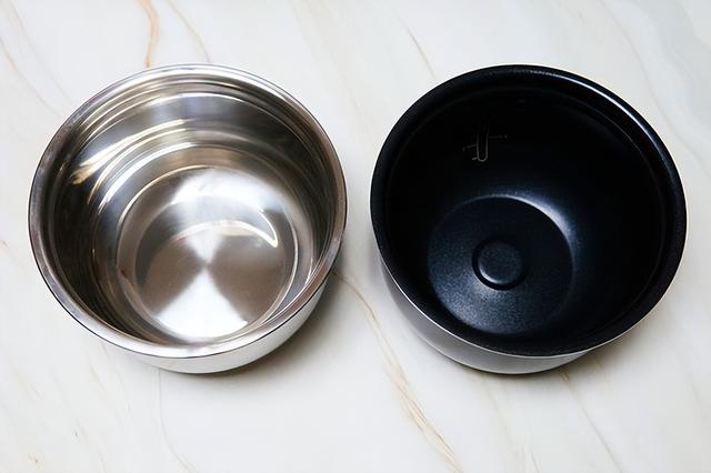 电压力锅和电饭煲有什么区别，电压力锅跟电饭煲有什么区别（为何那么多人都用电压力锅煮饭）