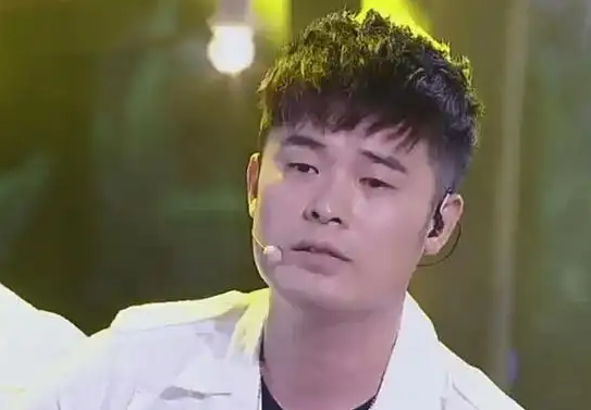 陈赫与张子萱怎么在一起的，再看陈赫和许婧的分离