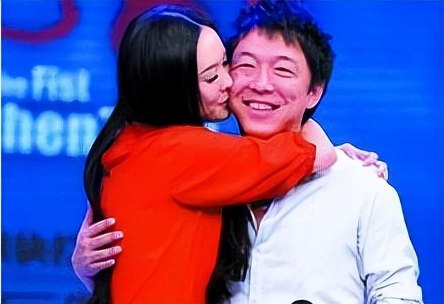 霍思燕和黄奕关系好不好，手撕黄奕傍上华谊老总