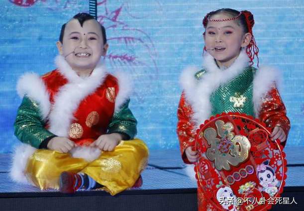 人前风光无限，人后被亲妈当成“提款机”，这5位童星满是辛酸泪