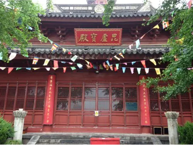 南京第一大寺鸡鸣寺，南朝四百八十寺之首“古鸡鸣寺”