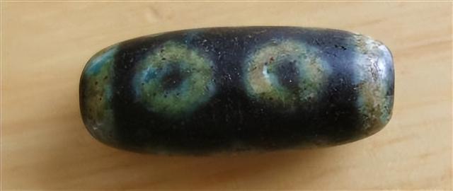 赤珠是什么，赤珠是什么材质（中华奇石丨西藏——天珠：解析）