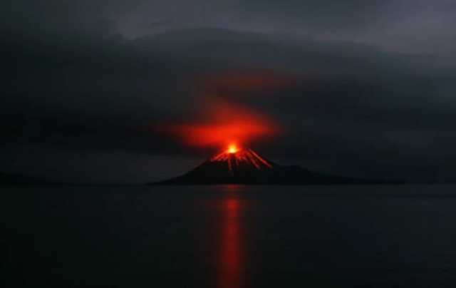 二十世纪最严重的火山爆发，世界上著名的火山爆发事件
