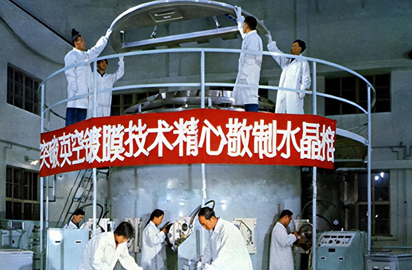 遗体为何至今栩栩如生面色红润，毛主席遗体为何至今仍栩栩如生