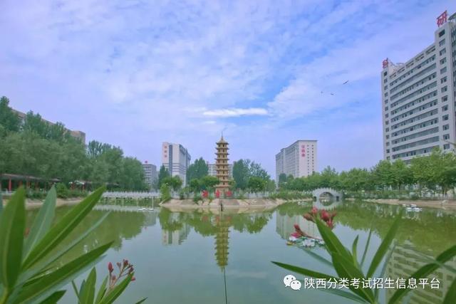 西安市所有五年制大专详细点，西安五年制大专有哪些（走进“省级示范院校”—西安医学高等专科学校）