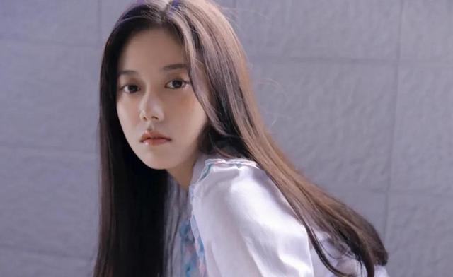 让女朋友感动的情话100字，写给女朋友的情话100字（让女生感动的情话）