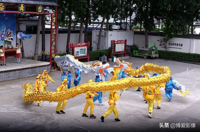 二龙戏珠，九街龙灯《二龙戏珠》（二龙戏珠是什么项目）