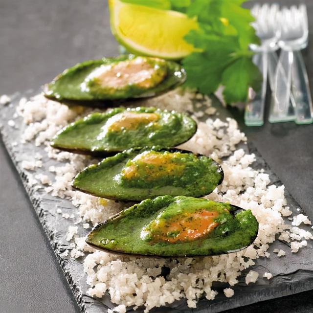 迷迭香是什么，西餐中常用的15种香料和香草（迷迭香是什么时候出的）