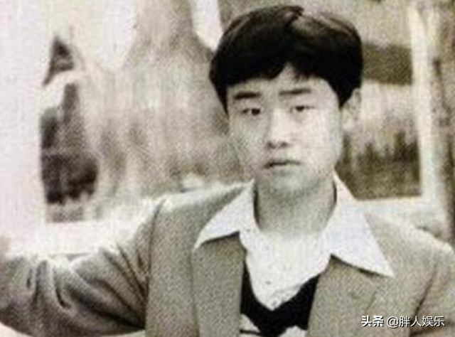 周立波笑侃30年下载，周立波笑侃三十年下载（周立波是怎么“毁”掉自己的）