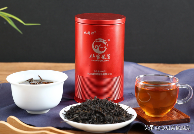 买茶叶时应该注意哪些事情，去茶叶市场买茶叶需要注意什么（选购茶叶的注意事项有哪些）