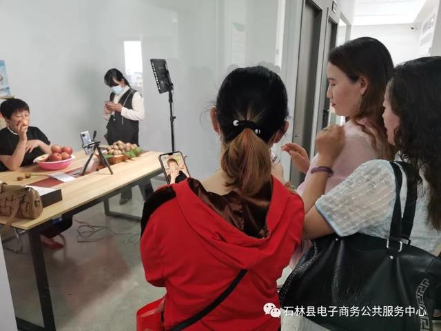 直播的技巧和方法，主播直播技巧与方法（主播直播技巧与方法 云）
