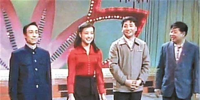 白云黑土是什么梗，我是白云我是黑土是什么梗（9位各具风格的总导演）